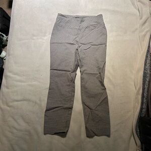 Jules & Leopold Women's Gray Checkered Capris